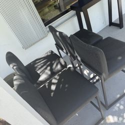 4 Black Bar Stool 