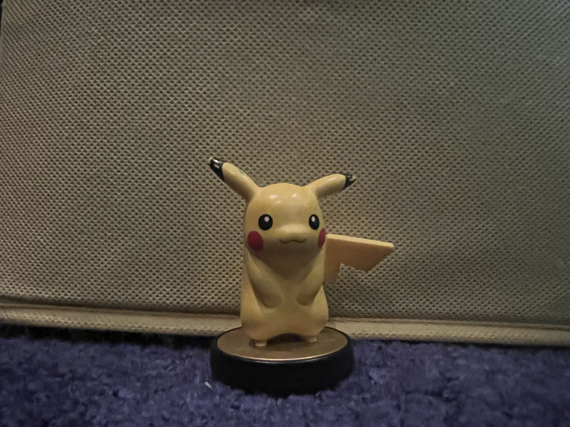 amiibo pikachu offers only