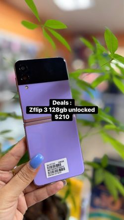 Unlocked - Samsung Galaxy Zflip 3 128 Gb and clean imei
