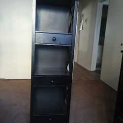 Mueble Negro Vertical Solido