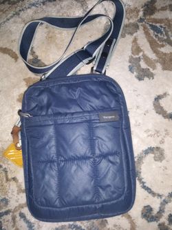 Targus travel bag. New.