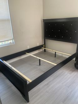 Queen Size Bed