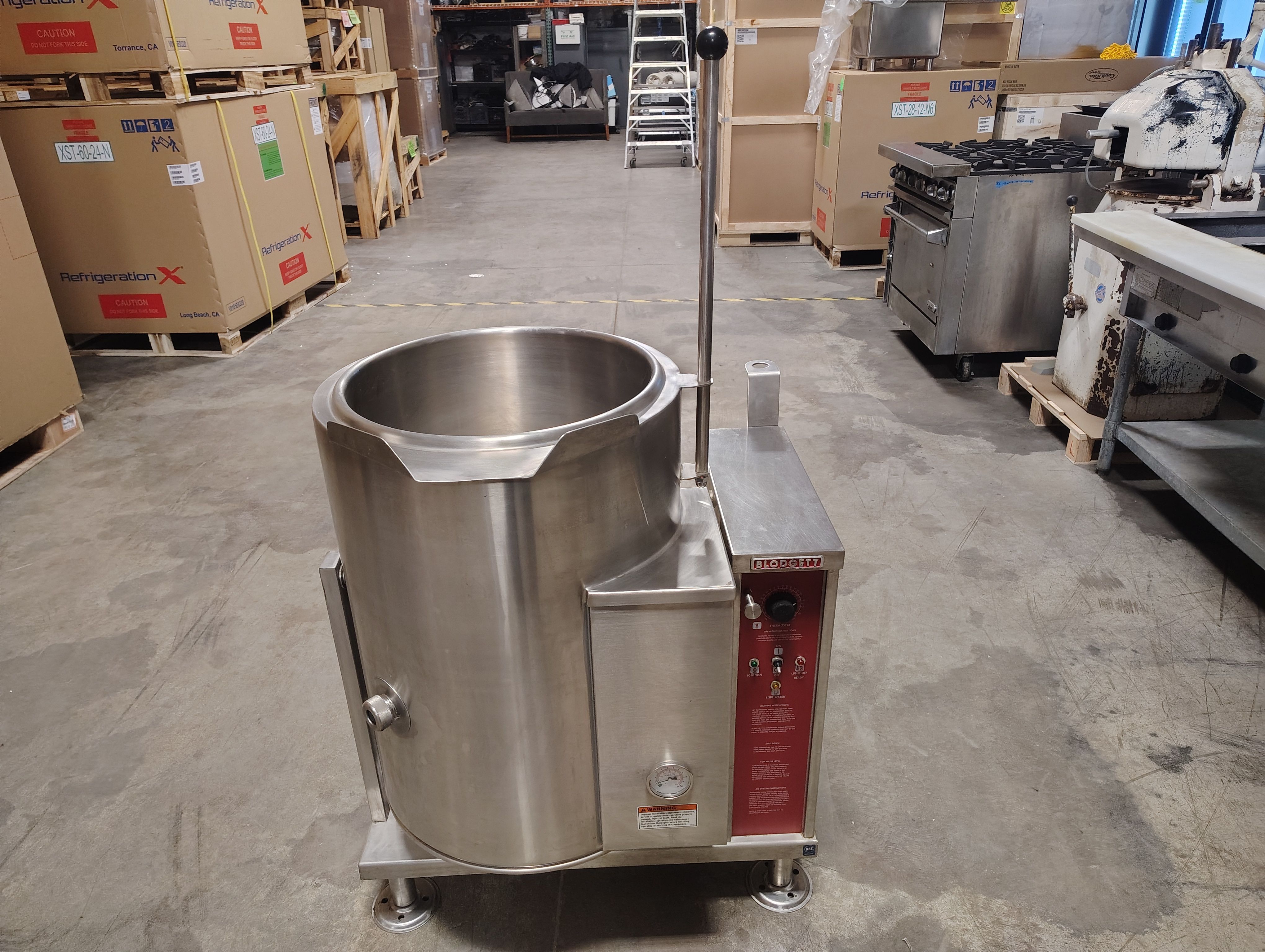 Soup serving monster, Blodgett Soup bowl, (used)