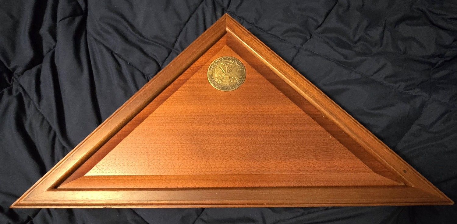 Heritage Flag Medal Case by SpartaCraft Flagpoles Etc Great Seal - Walnut Wood