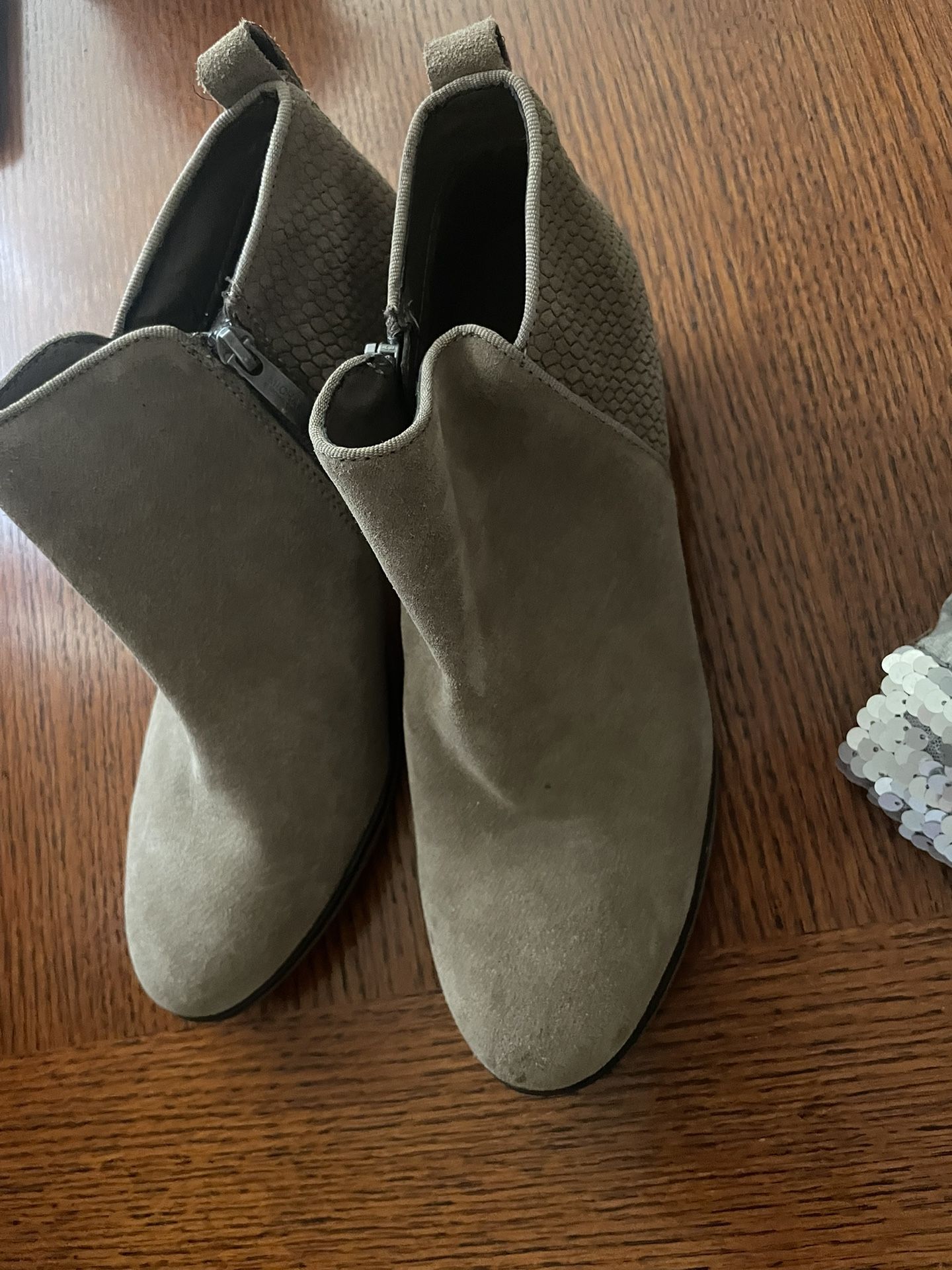 FREE BOOTS