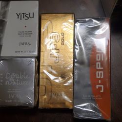 Make Up And Accesorries 