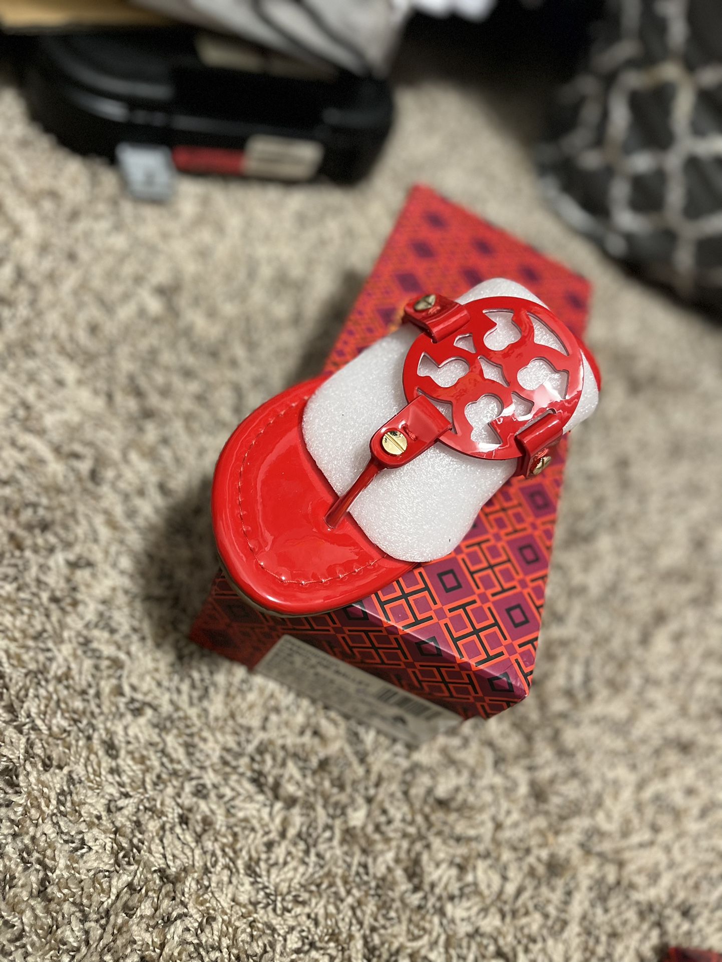 Tory Burch Sandals Red for Sale in Orlando, FL - OfferUp