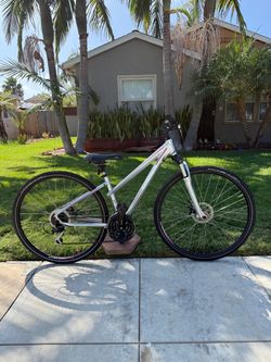 Hybrid GT Transeo 700c