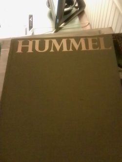Hummel Book Yr 2000 Complete 35.00