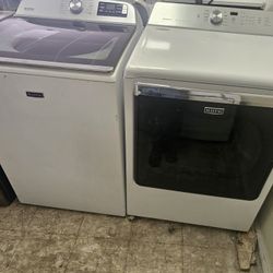 Maytag Washer And Electric Dryer Set Working Perfectly Fine Very Clean Super Capacity I Can Deliver To You 90 Days Warranty 