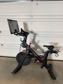Peloton Bike