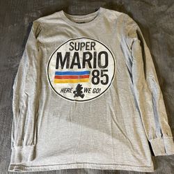 super mario long sleeve shirt (NEGOTIABLE ⬇️)