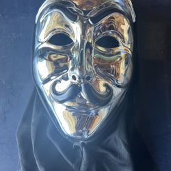 Halloween Mask Chrome