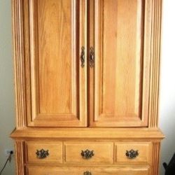 Armoire - Solid Oak 