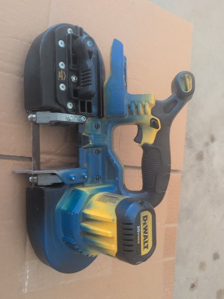 20v DeWalt Semi Compact Portable Bandsaw