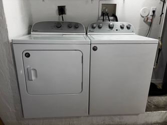 Lavadora y secadora Whirlpool en excelente estado