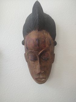 Vintage Hand-Carved Wooden African Mask – Baule Style