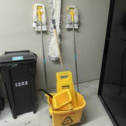 Comercial Cleaning Equipment 