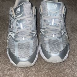 New Balance 530