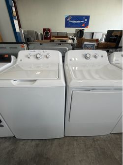 New GE Set washer and dryer electric