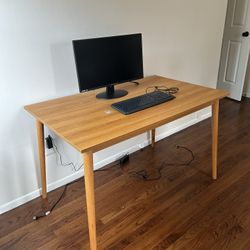 Table (Dinning/desk)