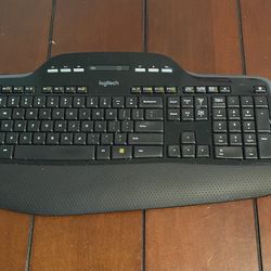 USB Logitech Keyboard And Mouse Set 