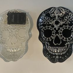 Glass Skeleton Head Plate Dish (2)
