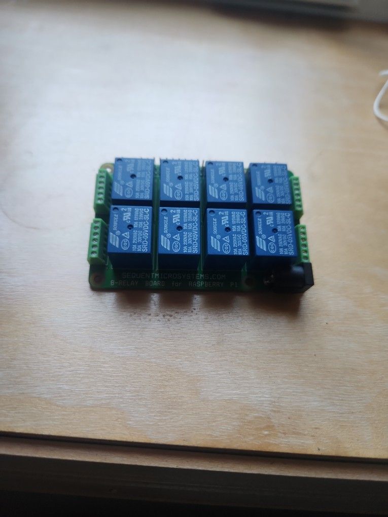 8 Relay board for Raspberry Pi