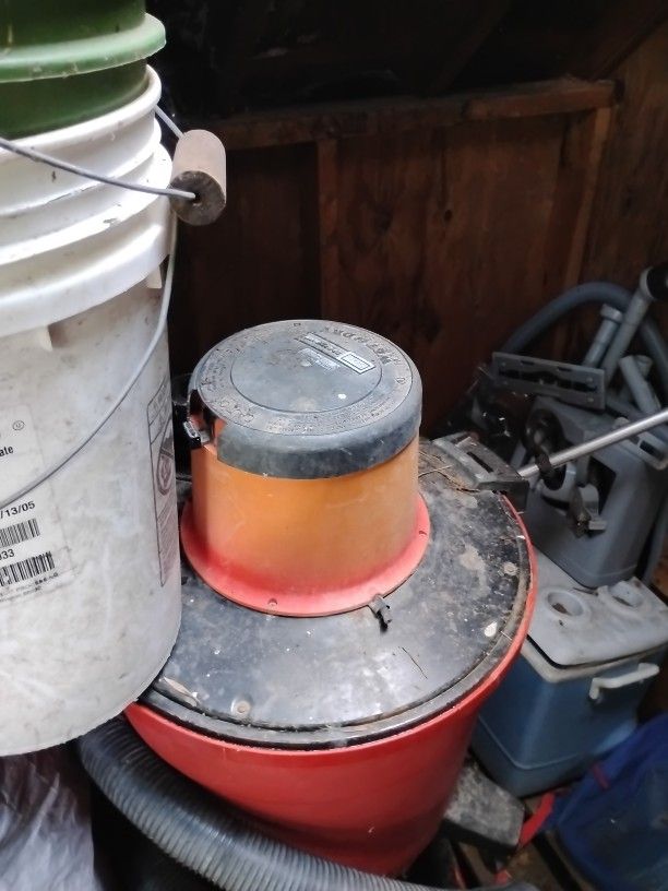 Industrial Shop VAC 