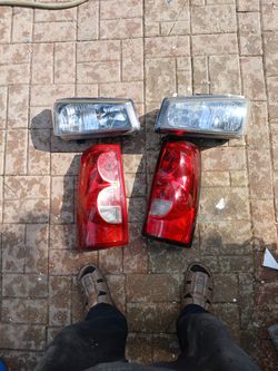 2003 Chevy Silverado Headlight And Backlights