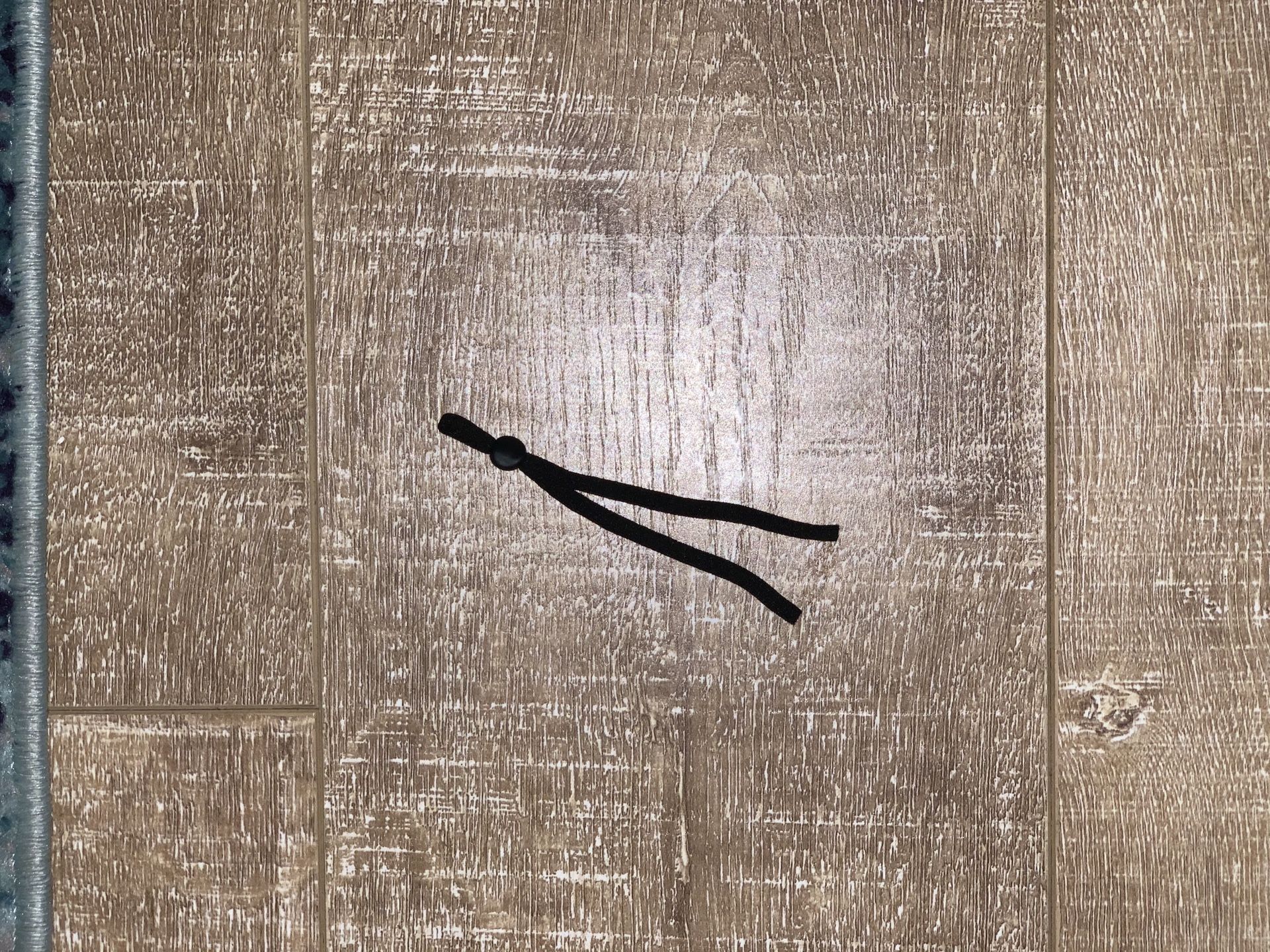 50 packs of 100 pcs sewing elastic for mask making.