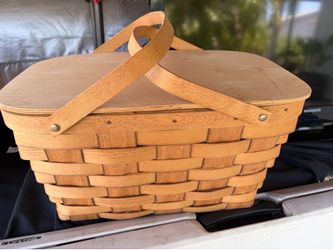 Picnic basket