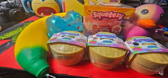 Dumpling & Squeeezy toys