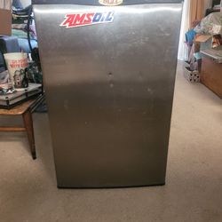 Mini Fridge 