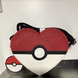 NWT Loungefly Pokemon Pokeball Heart-Shaped Crossbody Bag