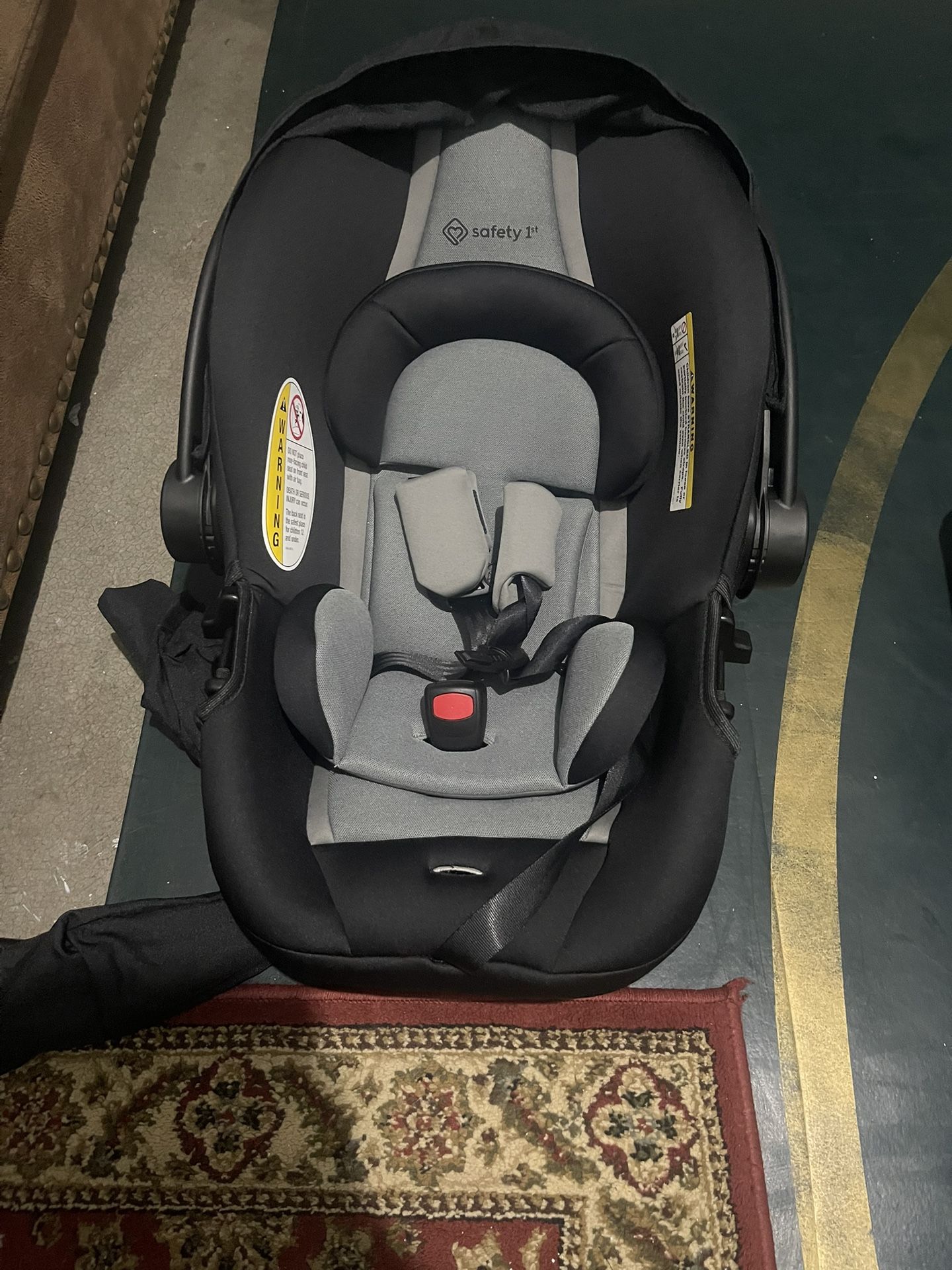 Infant Car seat 