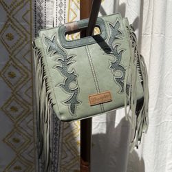 Wrangler Crossbody