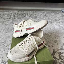 Gucci Shoes 