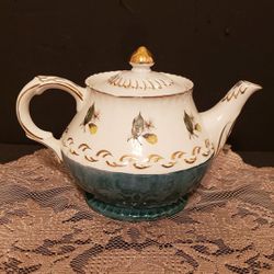  Teapots - Made In England ($35 Each)