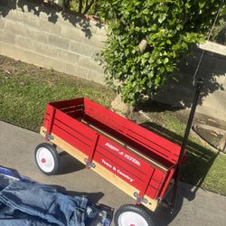 Radio Flyer Wagon