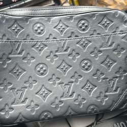 Louis Vuitton Cross Body Bag
