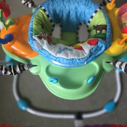 Infant Bouncer ActivityChair 