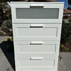 White Modern Dresser Chest of Drawers Furniture Great Condition 