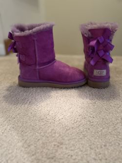 Purple Ugg Boots W Bows