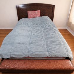 Queen size bed frame mattress and spring box