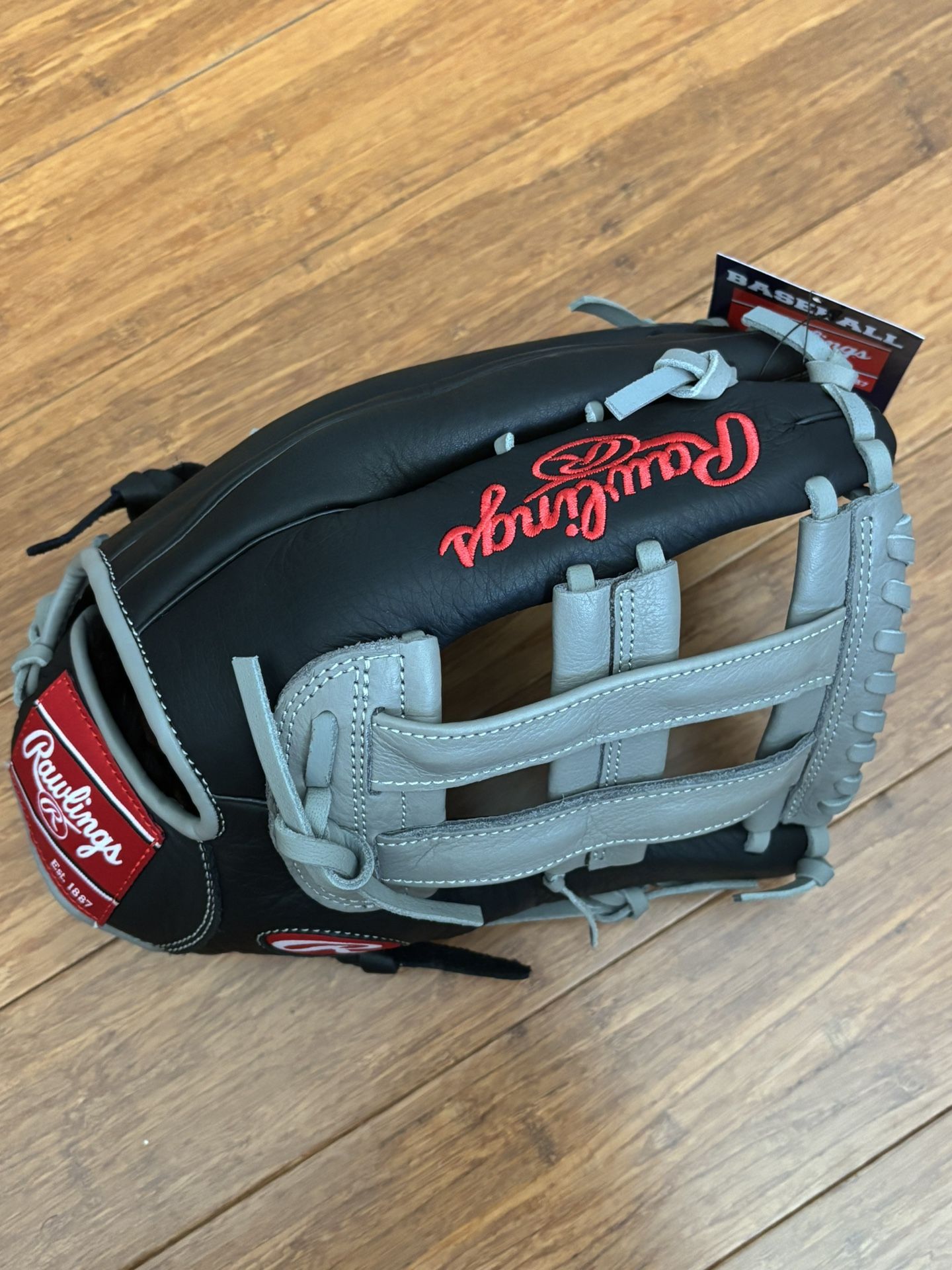 Rawlings Baseball Glove RHT 12.5