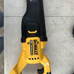 DEWALT 20-Volt XR Cordless Reciprocating Saw (Tool Only)