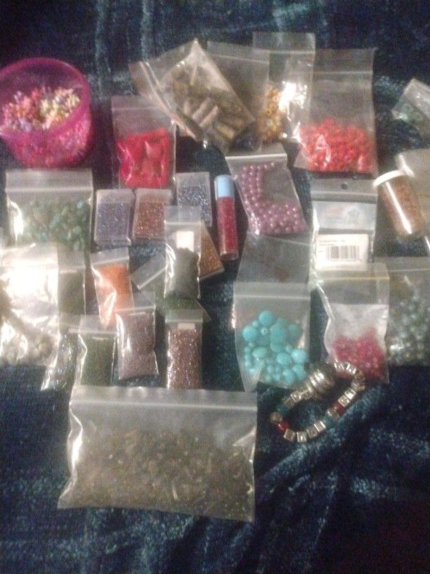 All Kinds Of Beads Mostly Glass