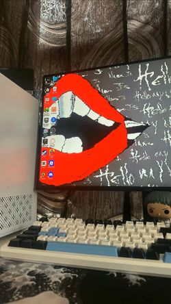 White pc offer me