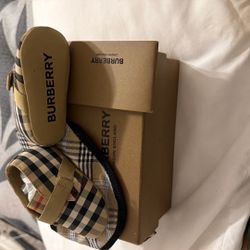 Burberry New Born Boot 